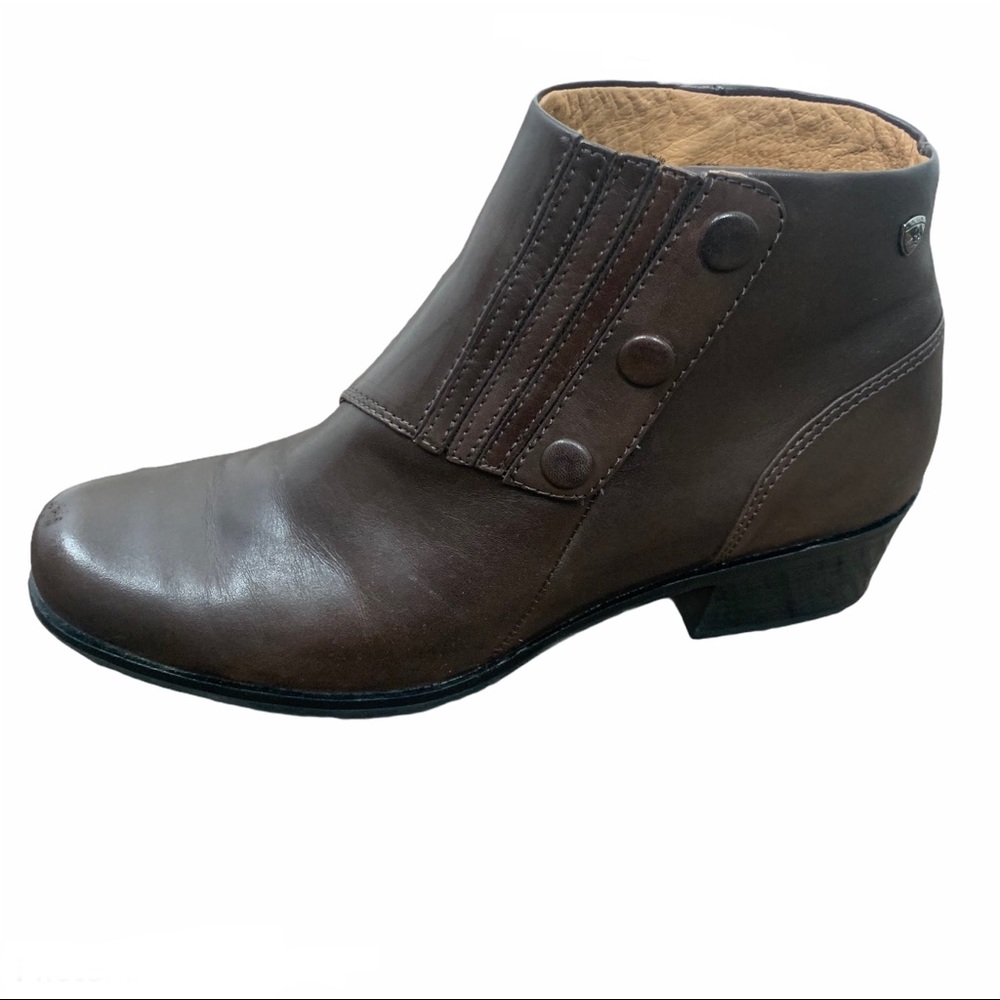 Ariat Leather Booties